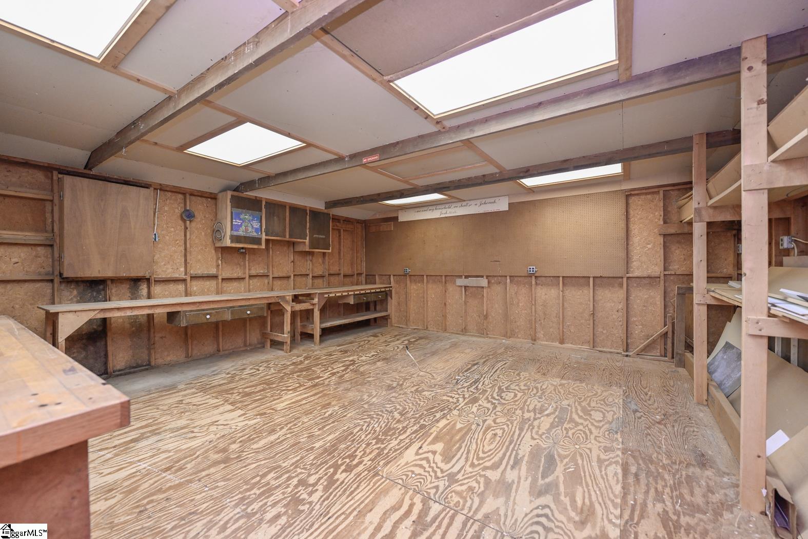 1257 Satterfield Road Greer, SC 29651 - Photo 33 of 36 Gallery Image 33