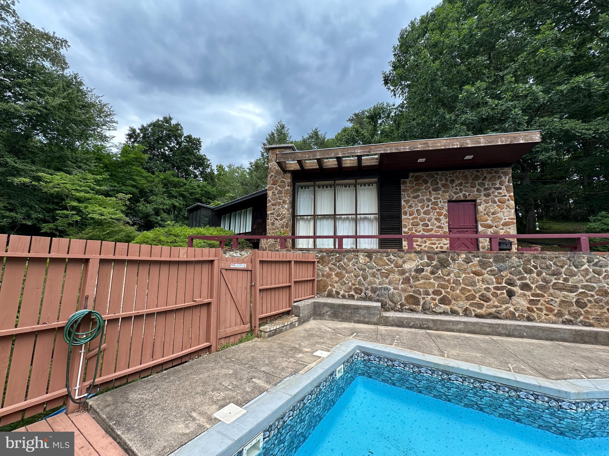 181 Hawksbill Pines Road Stanley, VA 22851 - Photo 15 of 52 Gallery Image 15