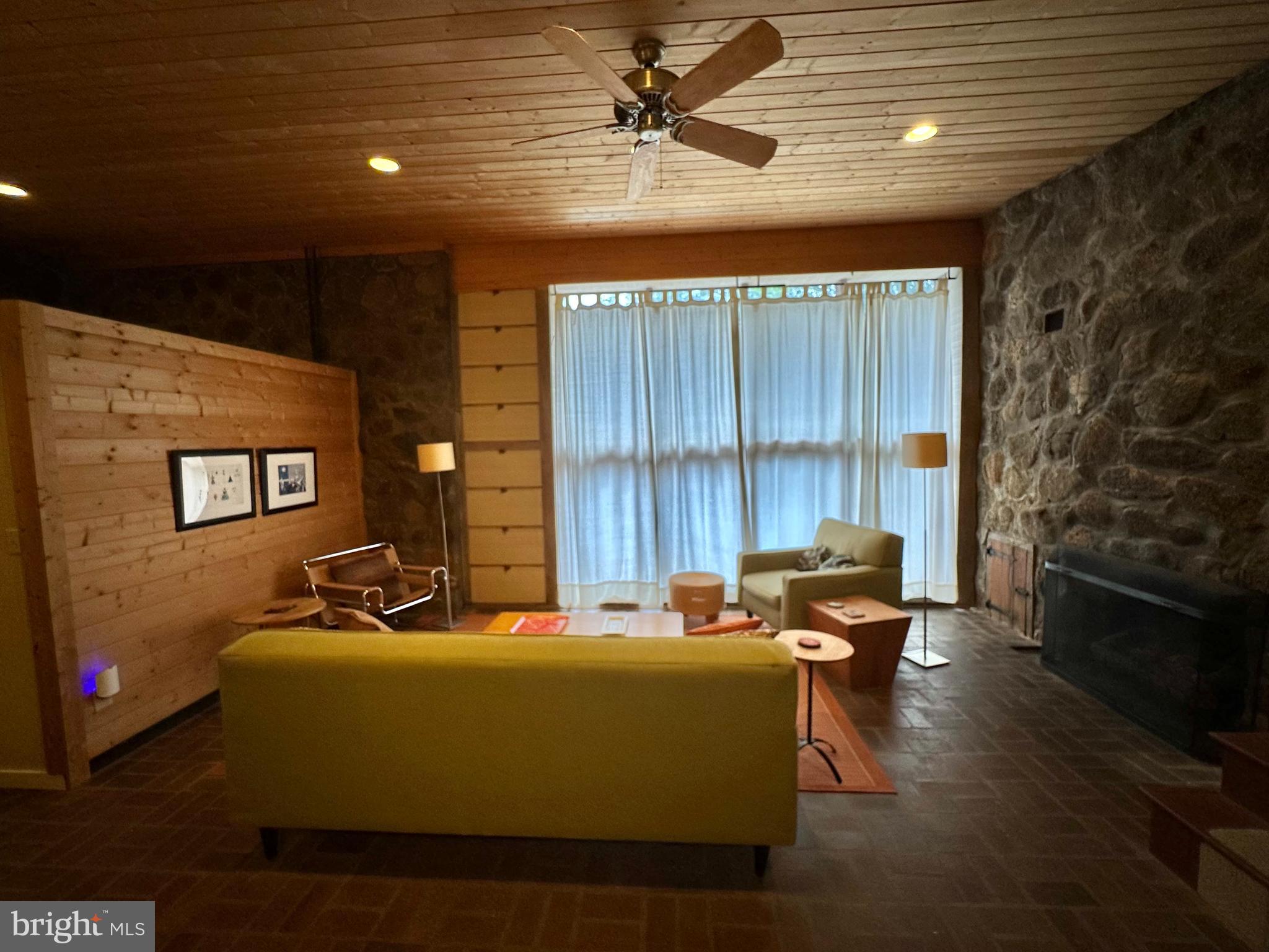 181 Hawksbill Pines Road Stanley, VA 22851 - Photo 23 of 52 Gallery Image 23