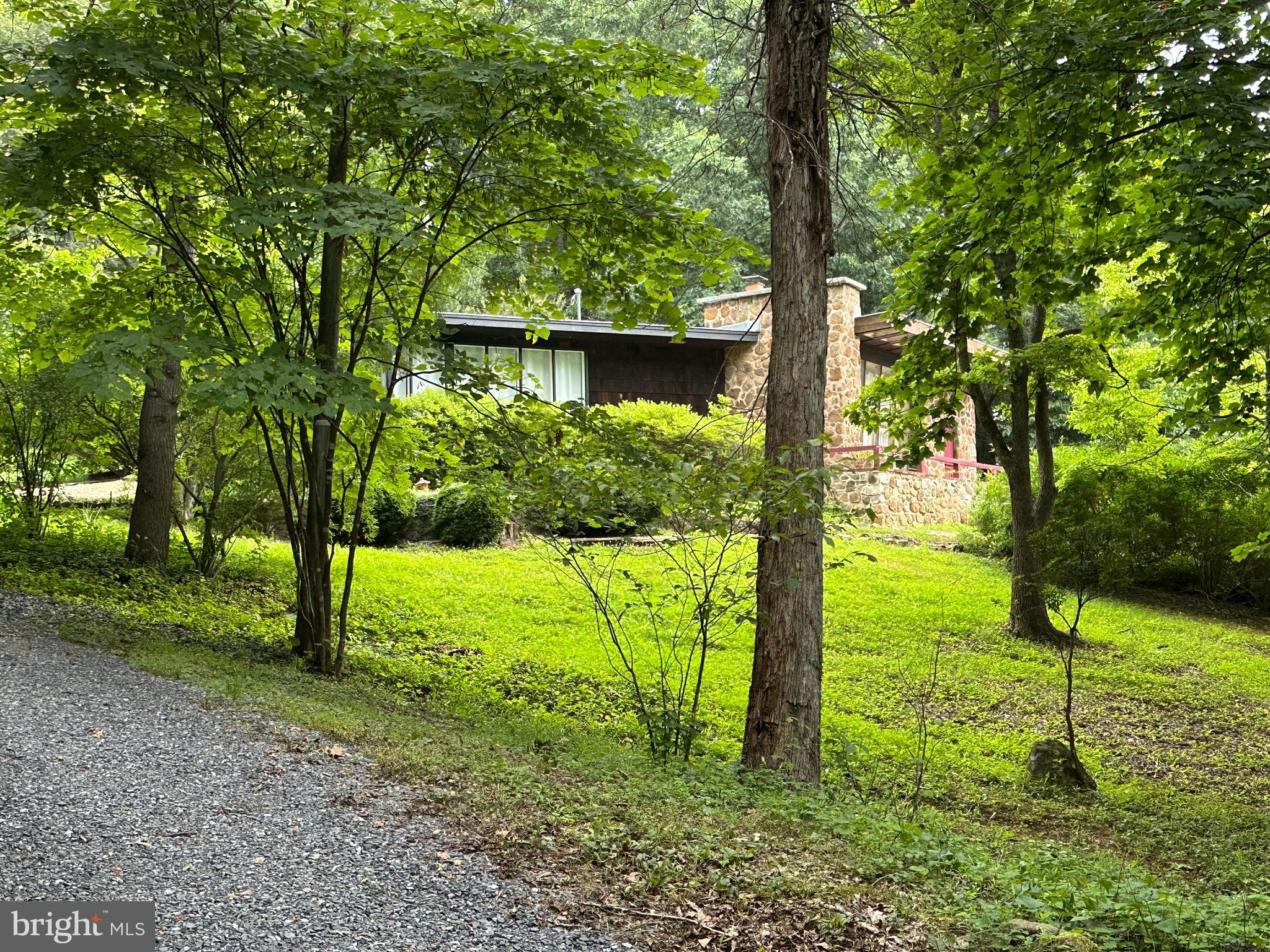 181 Hawksbill Pines Road Stanley, VA 22851 - Photo 4 of 52 Gallery Image 4