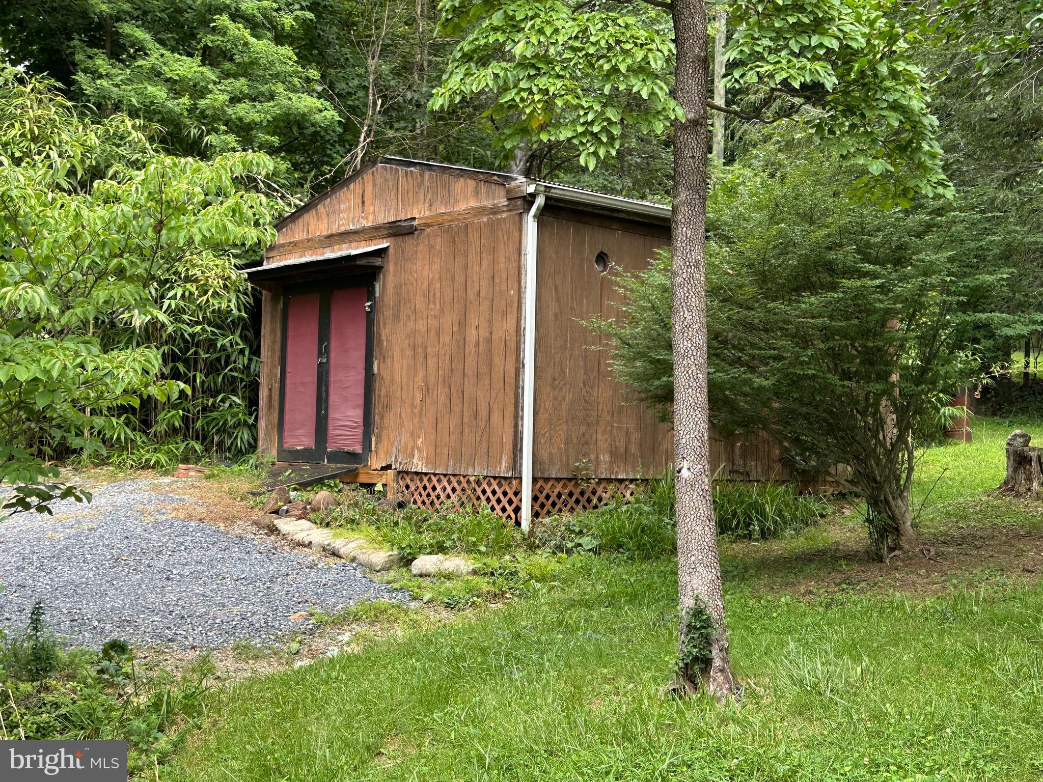 181 Hawksbill Pines Road Stanley, VA 22851 - Photo 47 of 52 Gallery Image 47