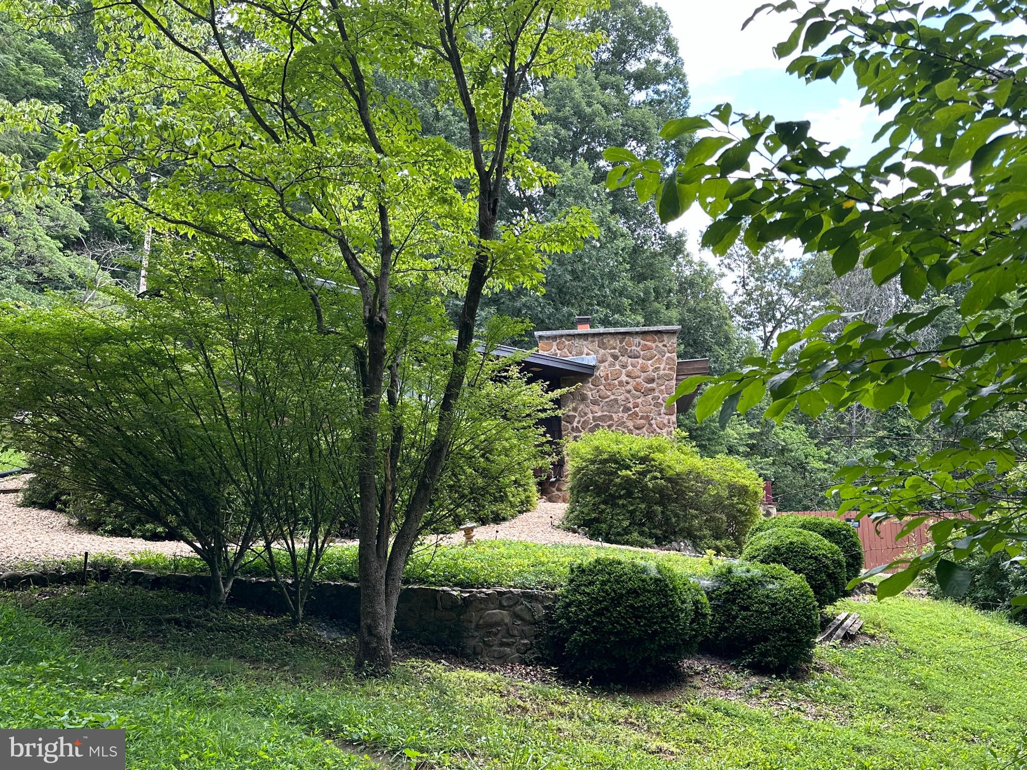 181 Hawksbill Pines Road Stanley, VA 22851 - Photo 10 of 52 Gallery Image 10