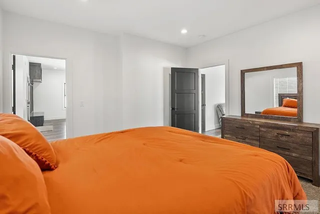 $1,325,000 | 3425 Kestrel Island Park, Island Park, ID 83429