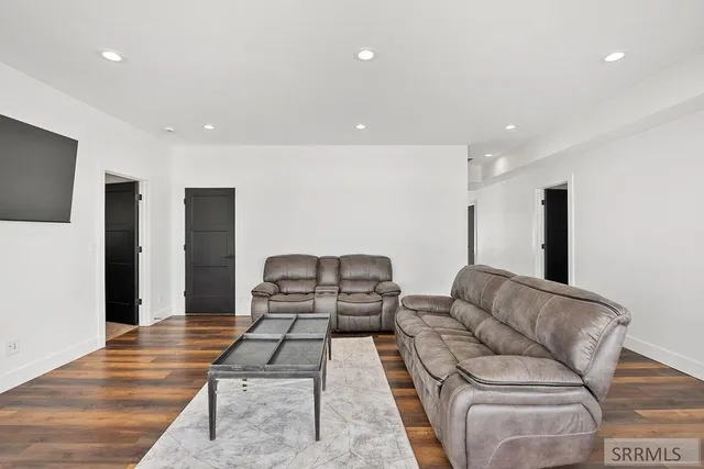 $1,325,000 | 3425 Kestrel Island Park, Island Park, ID 83429