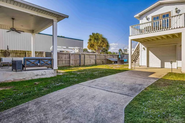 $3,950 | 606 West Intendencia Street, Pensacola, FL 32502