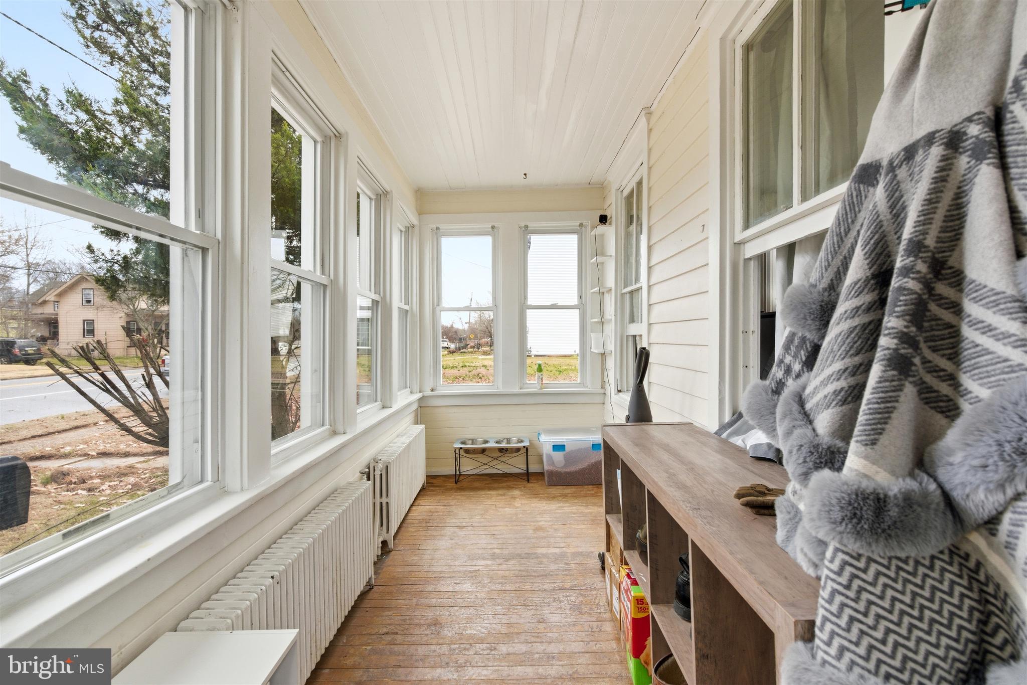 605 Broad Street Beverly, NJ 08010 - Photo 12 of 40