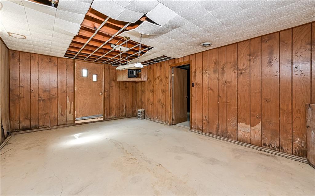 184 Mt Pleasant Road Warrendale, PA 15086 - Photo 16 of 27