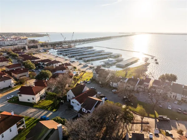 $2,800 | 4011 Pompei Court, Rockwall, TX 75087