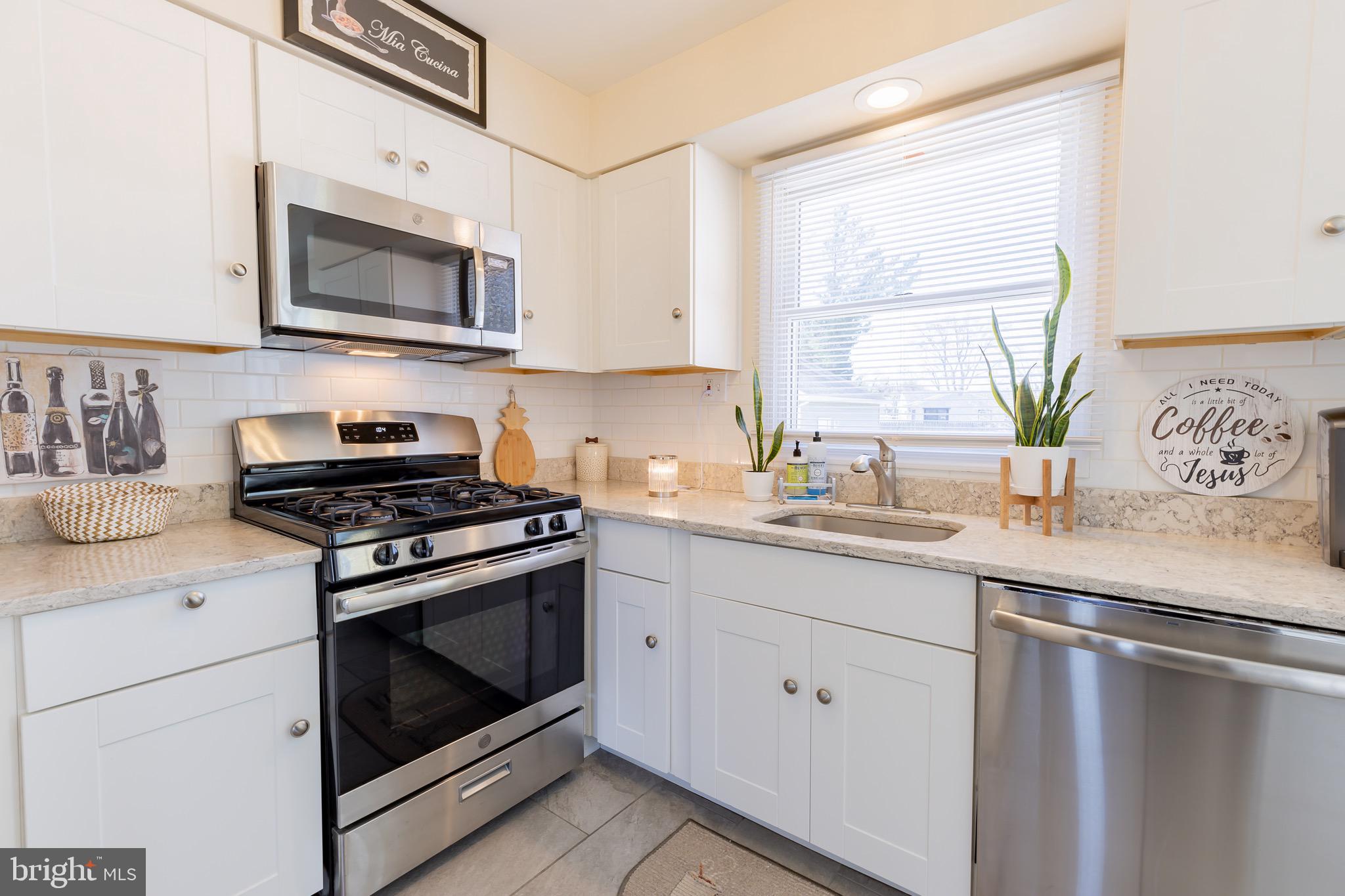 16 Croydon Drive Cape May, NJ 08204 - Photo 6 of 40