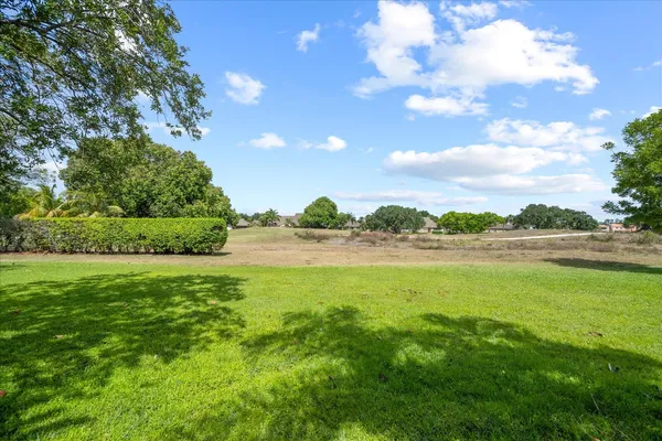 $9,000 | 2585 Sheltingham Drive, Wellington, FL 33414