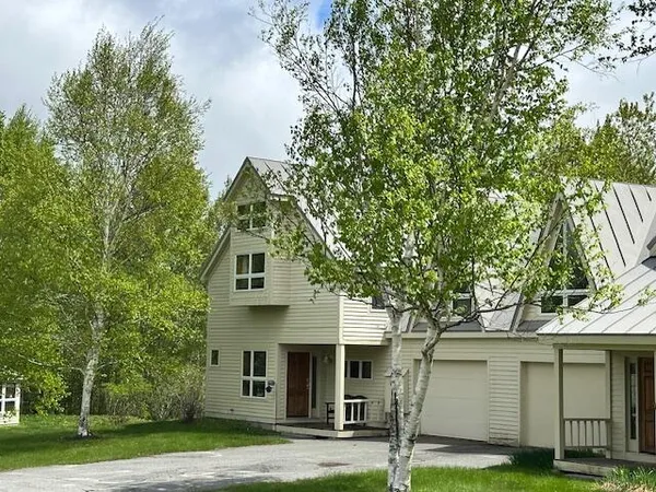 $795,000 | 6071 Village On The Green Road, Unit G11, Carrabassett Valley, ME 04947