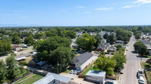 $725,000 | 1119 10th Avenue South, Nampa, ID 83651