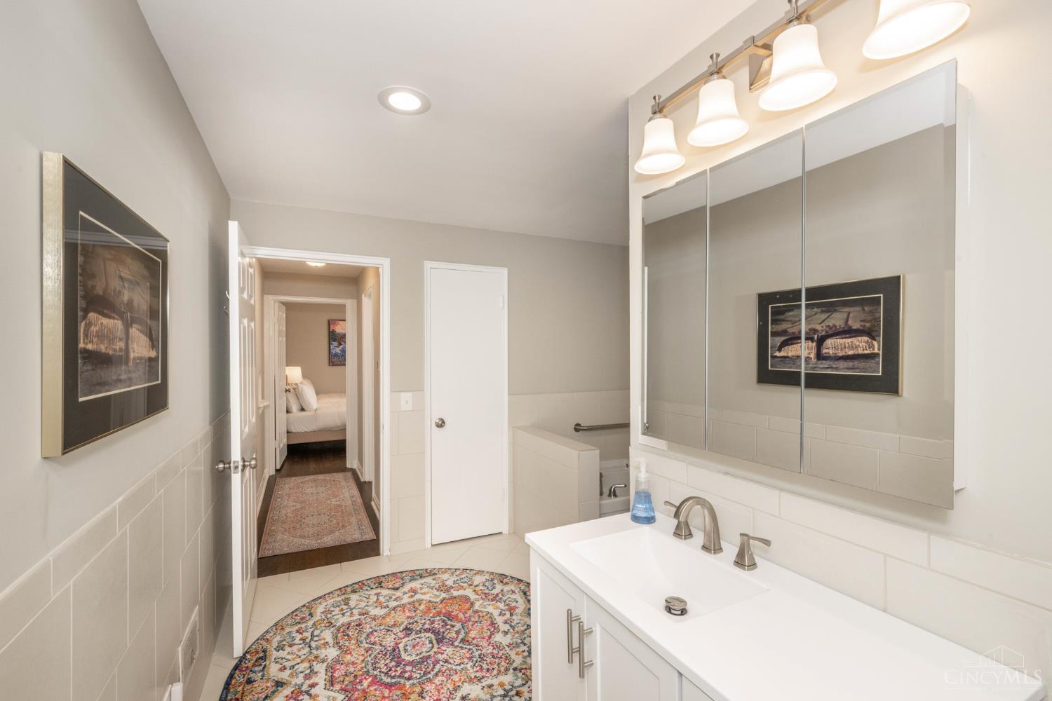 7261 Garden Road Cincinnati, OH 45236 - Photo 22 of 50 Gallery Image 22