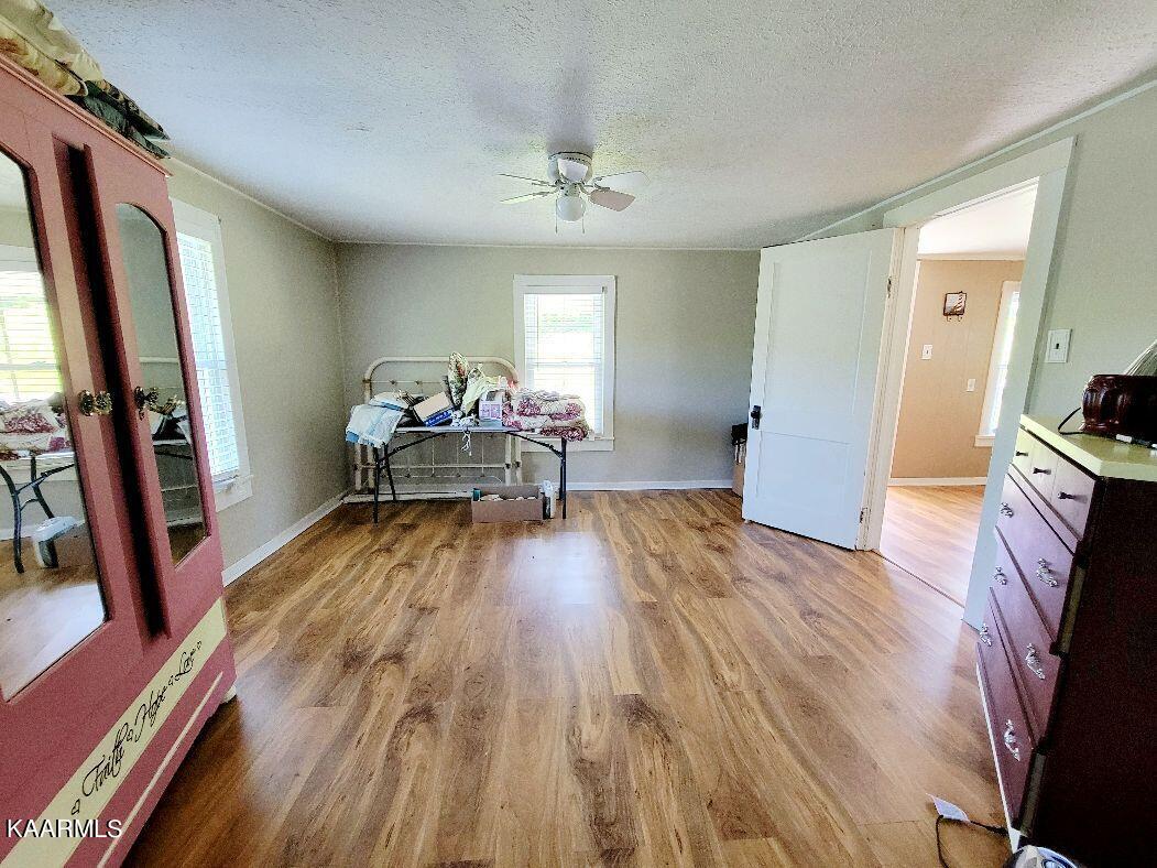 271 Ollis Road Oliver Springs, TN 37840 - Photo 8 of 17 Bedroom