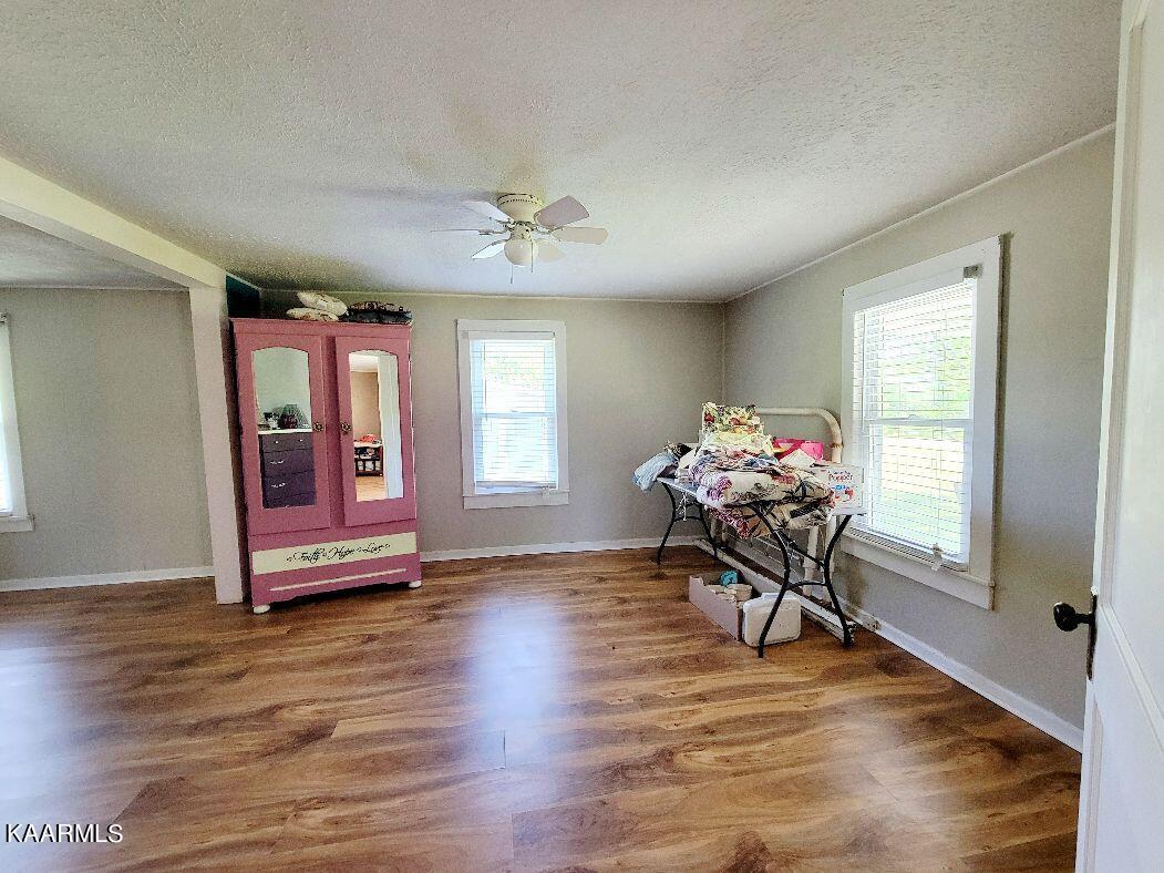 271 Ollis Road Oliver Springs, TN 37840 - Photo 9 of 17 BR