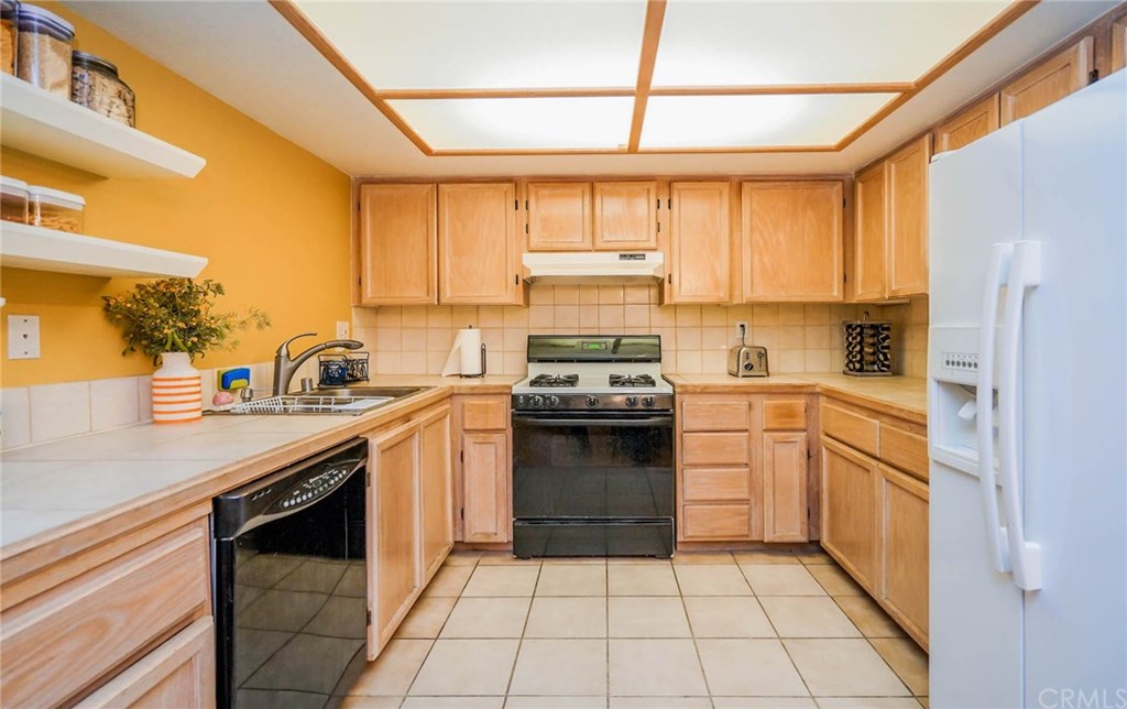 116 West Maple Street, Unit 6 Glendale, CA 91204 - Photo 18 of 61