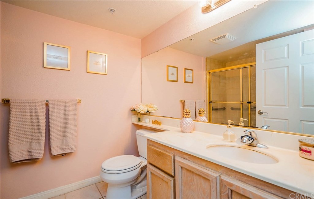 116 West Maple Street, Unit 6 Glendale, CA 91204 - Photo 43 of 61