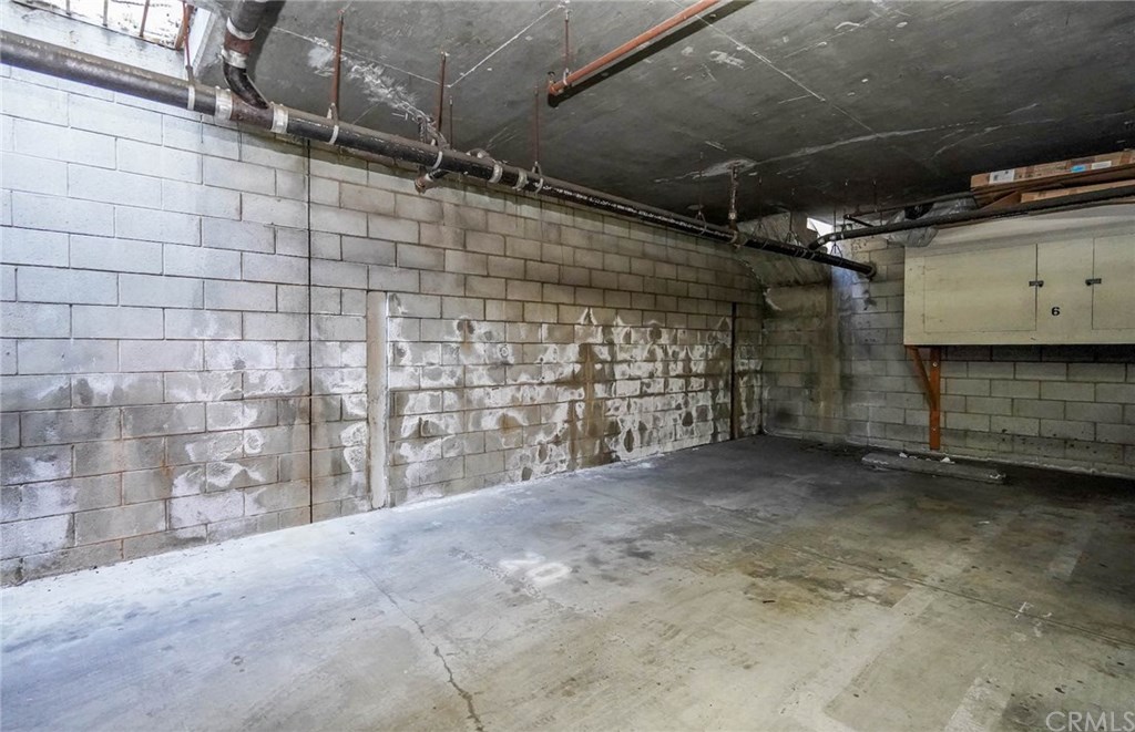 116 West Maple Street, Unit 6 Glendale, CA 91204 - Photo 57 of 61