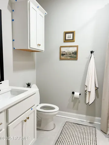 $2,700 | 132 Belle Lake Drive, Lafayette, LA 70506