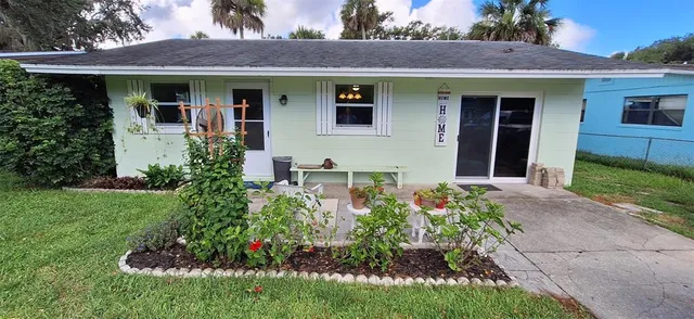 $239,900 | 432 Palmetto Street, Edgewater, FL 32132