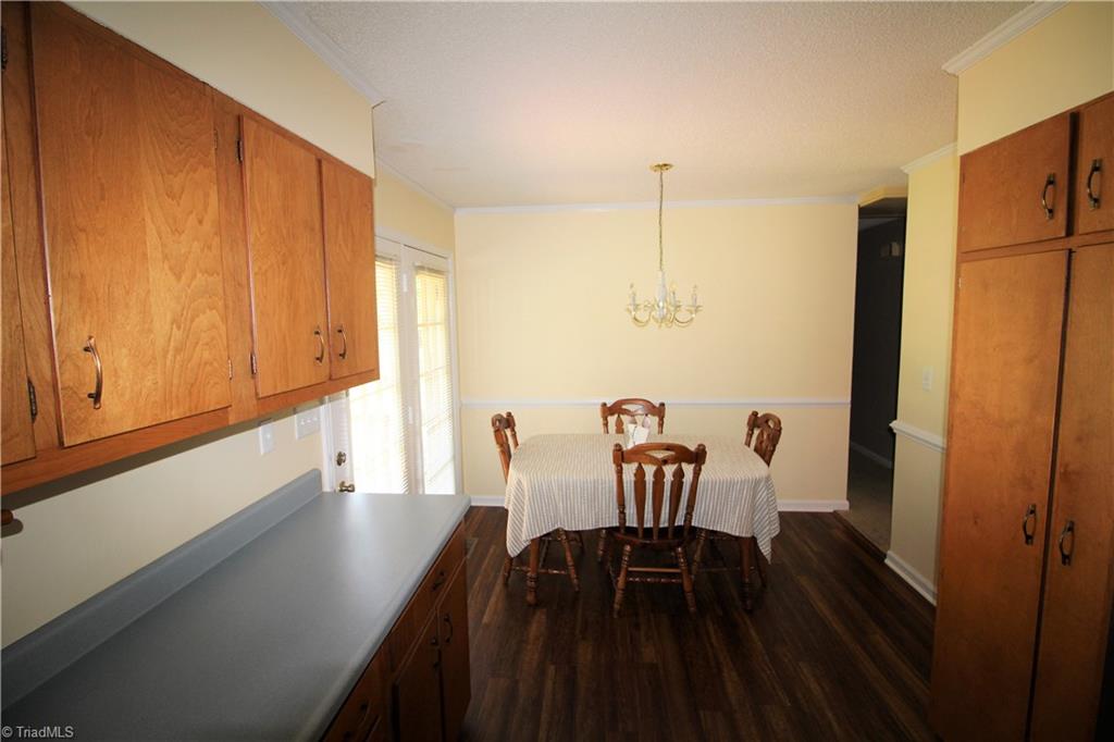 707 Summit Road High Point, NC 27265 - Photo 12 of 28