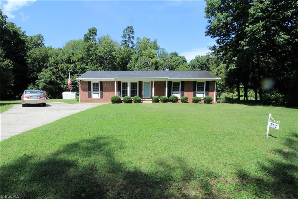 707 Summit Road High Point, NC 27265 - Photo 28 of 28