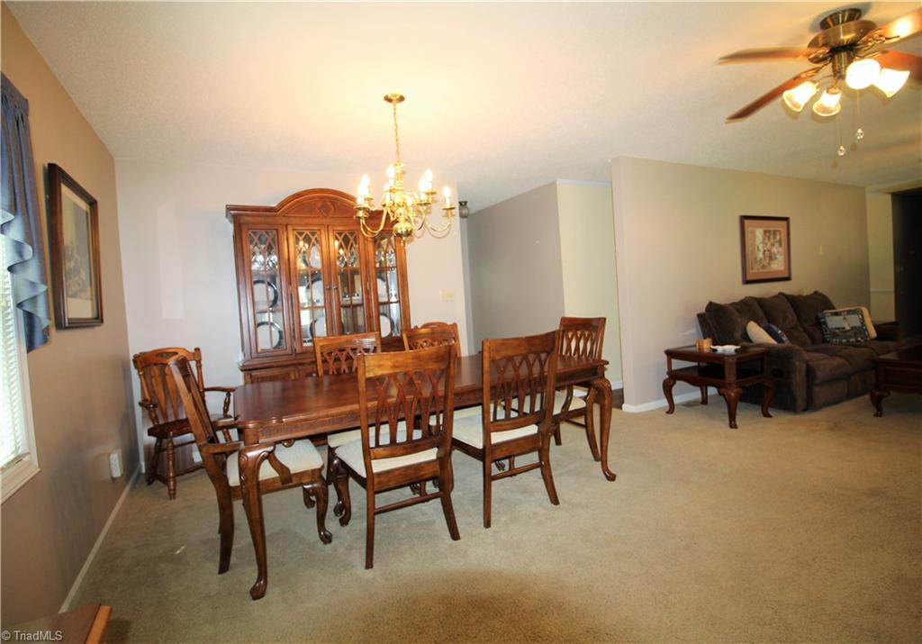 707 Summit Road High Point, NC 27265 - Photo 7 of 28