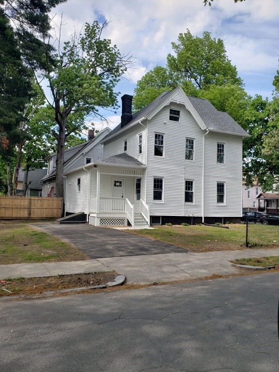 30 Prince Street Springfield, MA 01109 - Photo 1 of 20