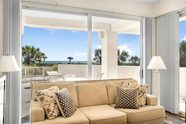 a bathroom with a toilet