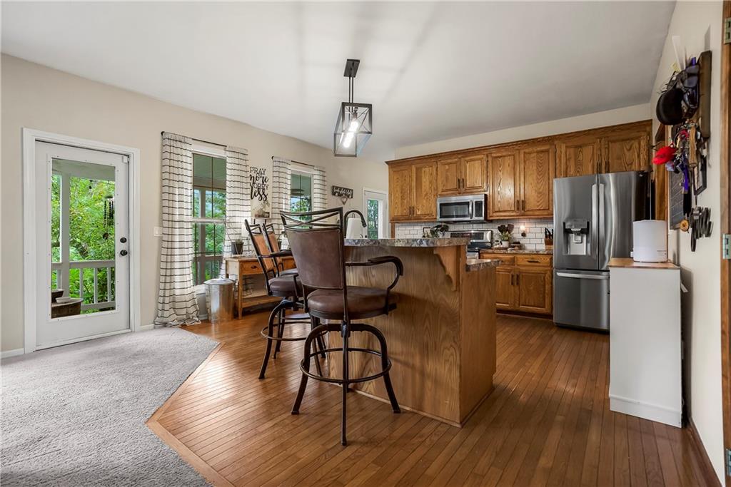 27750 Normandy Road Louisburg, KS 66053 - Photo 10 of 52 Gallery Image 10