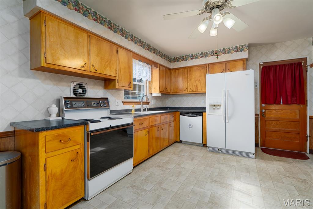 2570 Boyle Avenue Granite City, IL 62040 - Photo 11 of 30