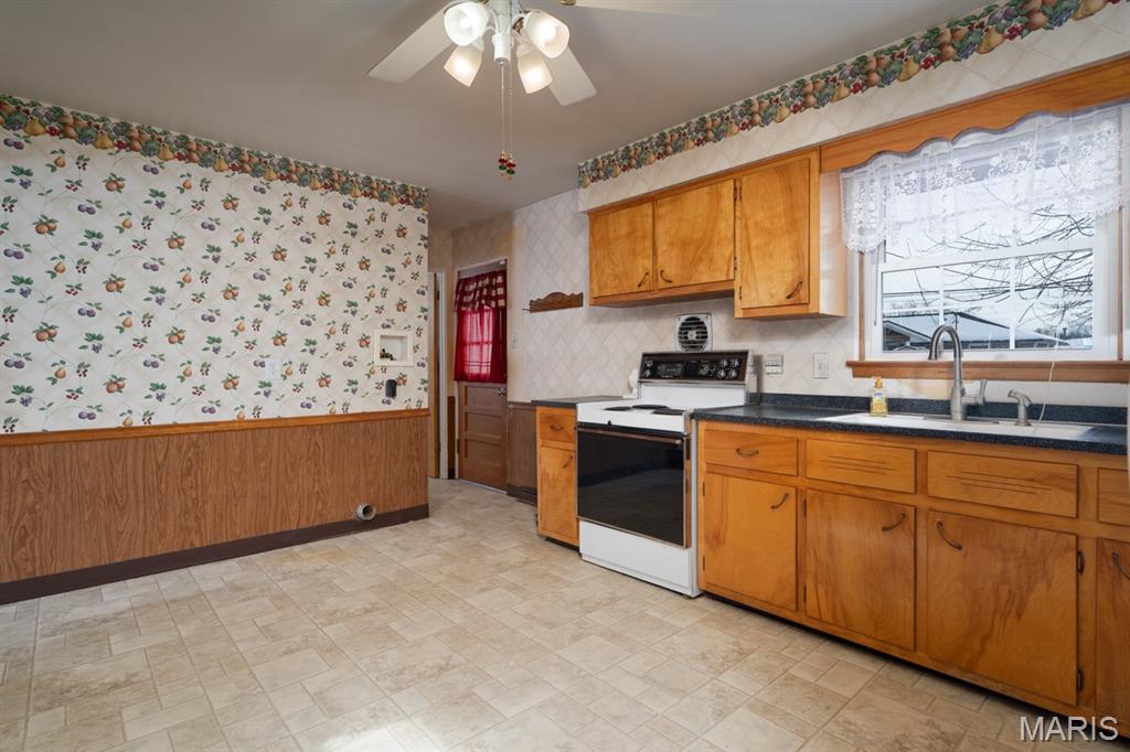 2570 Boyle Avenue Granite City, IL 62040 - Photo 12 of 30