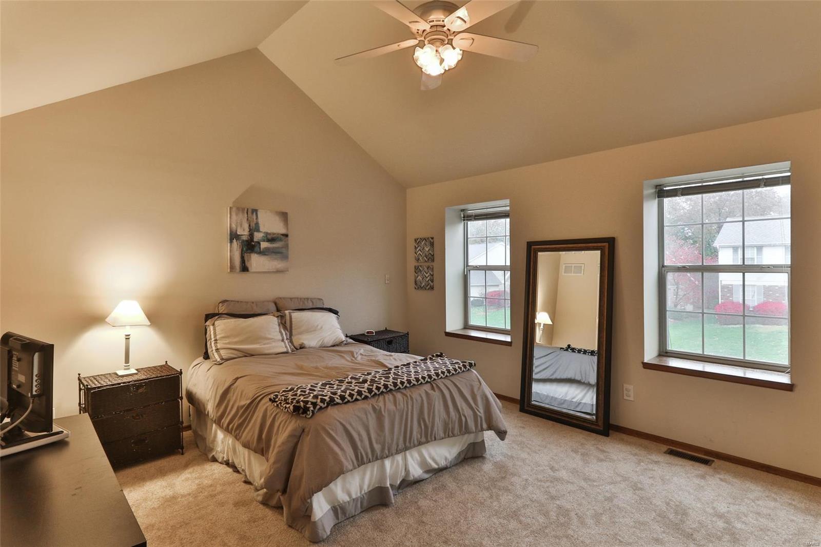 930 Cleta Drive Ballwin, MO 63021 - Photo 16 of 30 Gallery Image 16