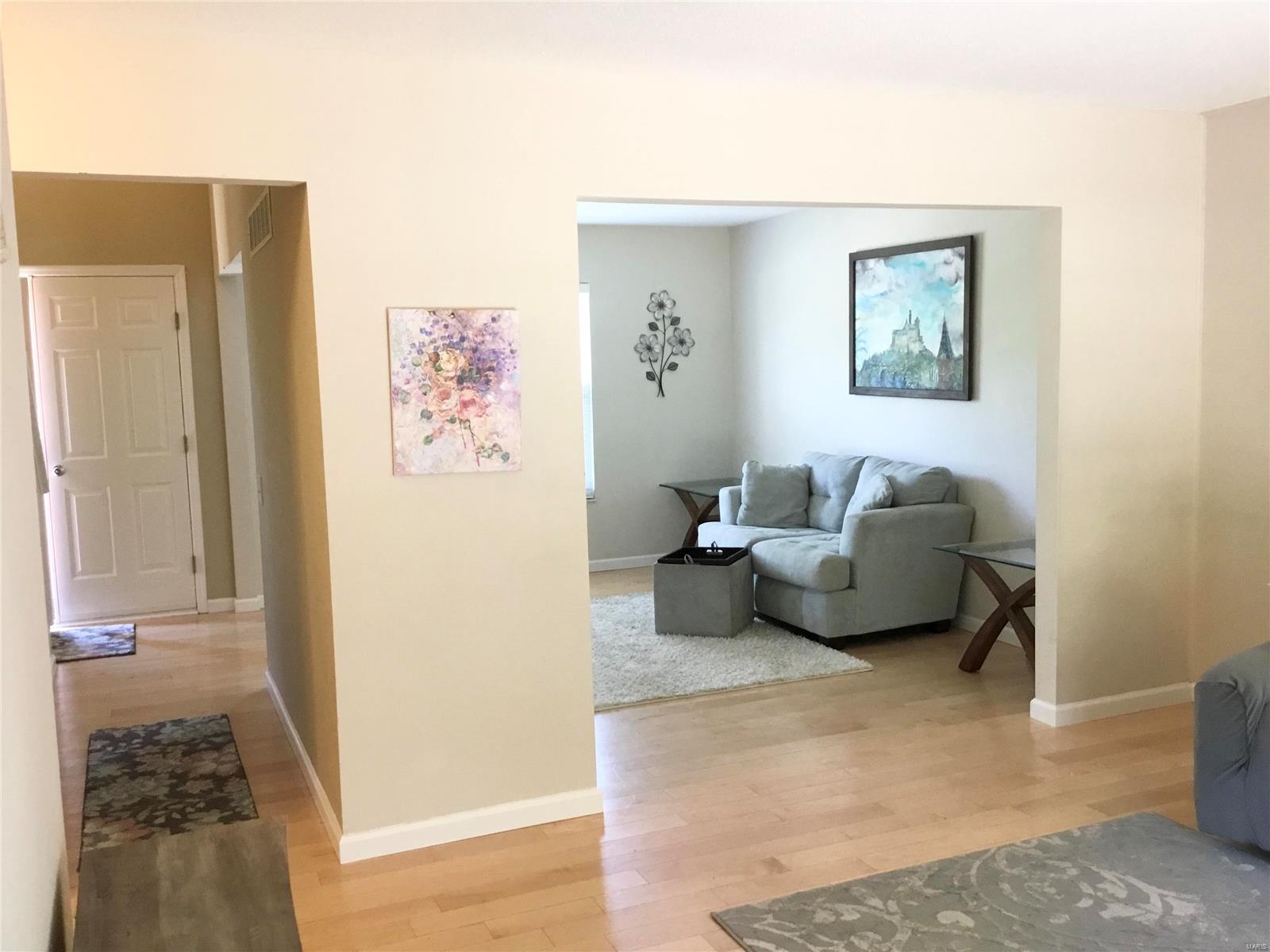 1314 Creve Coeur Mill Road St. Louis, MO 63146 - Photo 13 of 48 Gallery Image 13