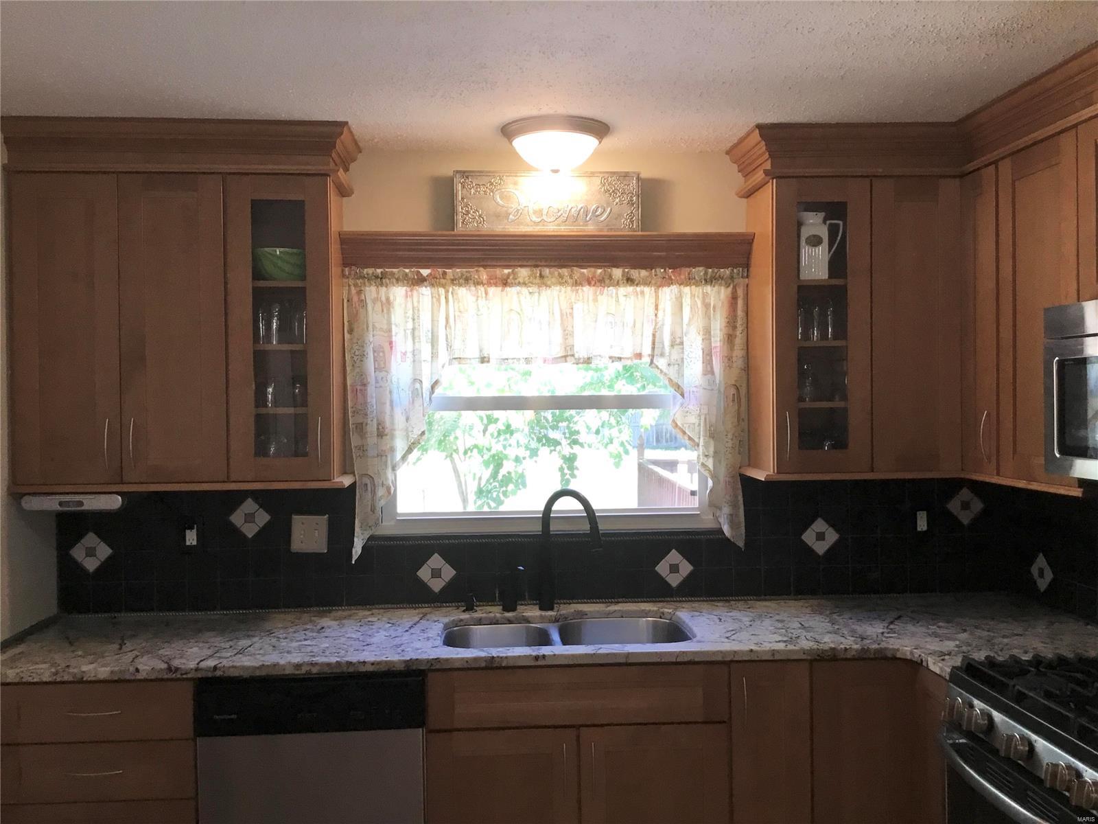 1314 Creve Coeur Mill Road St. Louis, MO 63146 - Photo 21 of 48 Gallery Image 21