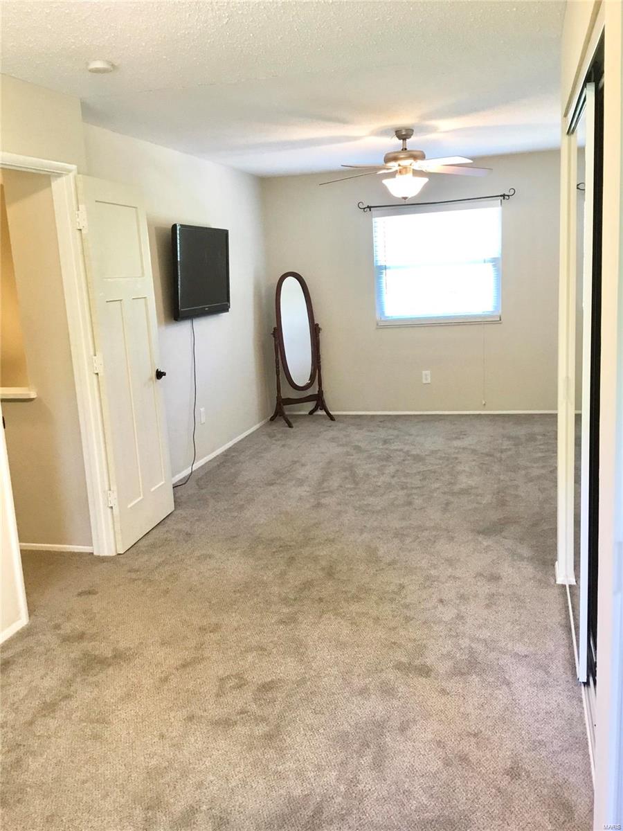 1314 Creve Coeur Mill Road St. Louis, MO 63146 - Photo 33 of 48 Gallery Image 33
