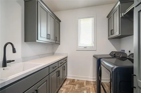 $739,000 | 4209 Northeast Hideaway Drive, Lee's Summit, MO 64064
