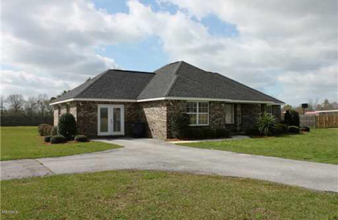 122 Pete Pitts Road Lucedale, MS 39452 - Photo 2 of 7 2