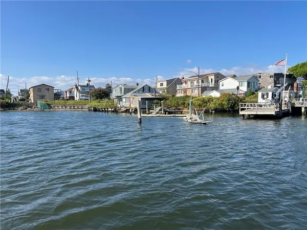 $995,000 | 3 Gain Court | Gerritsen Beach