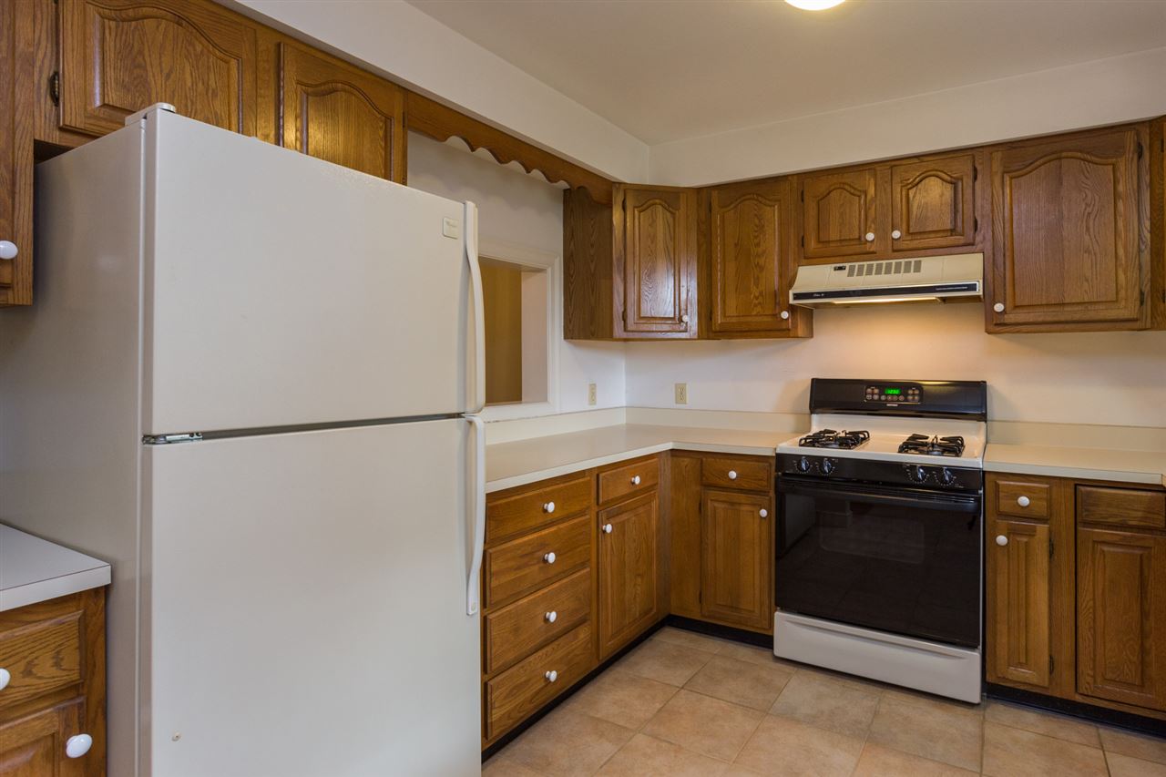 D3 Wade Farm Road Newmarket, NH 03857 - Photo 13 of 40 Gallery Image 13