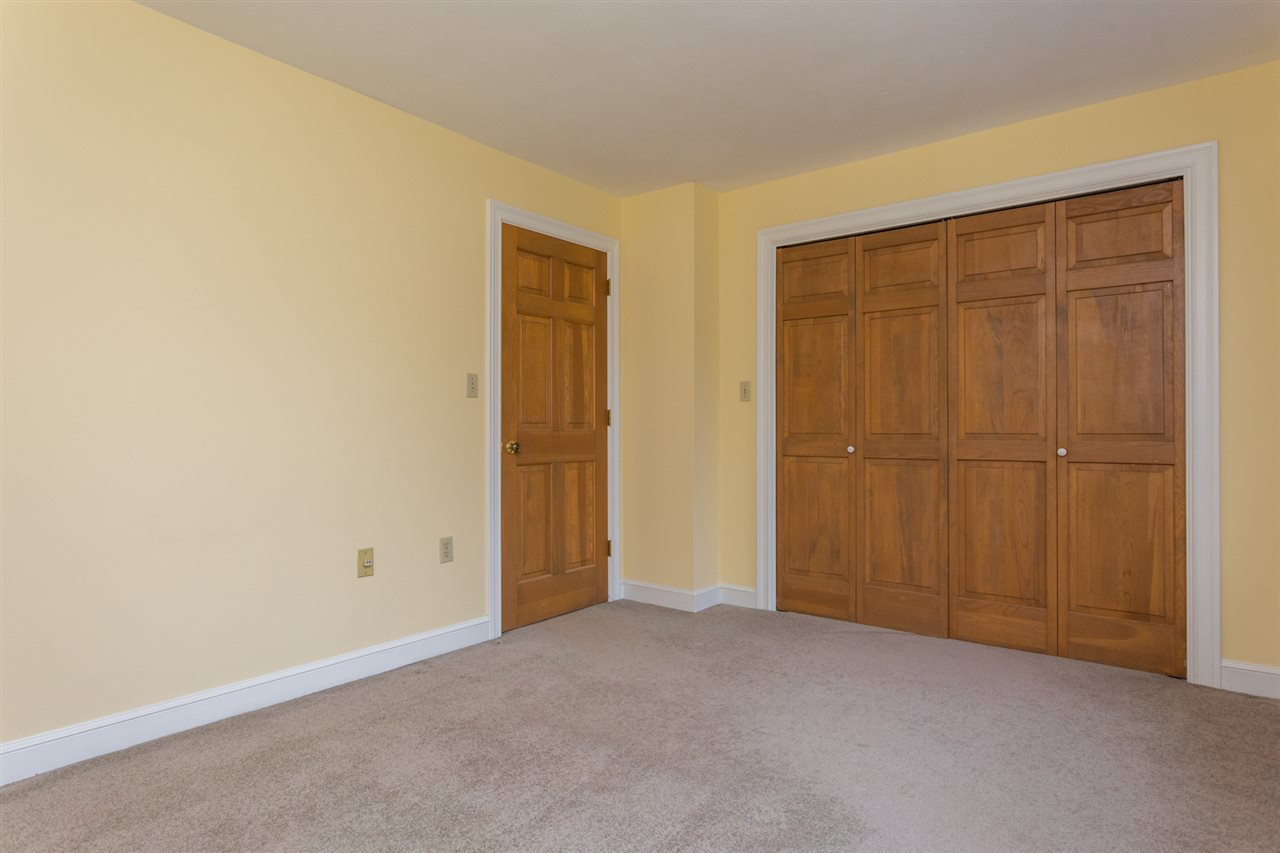 D3 Wade Farm Road Newmarket, NH 03857 - Photo 27 of 40 Gallery Image 27
