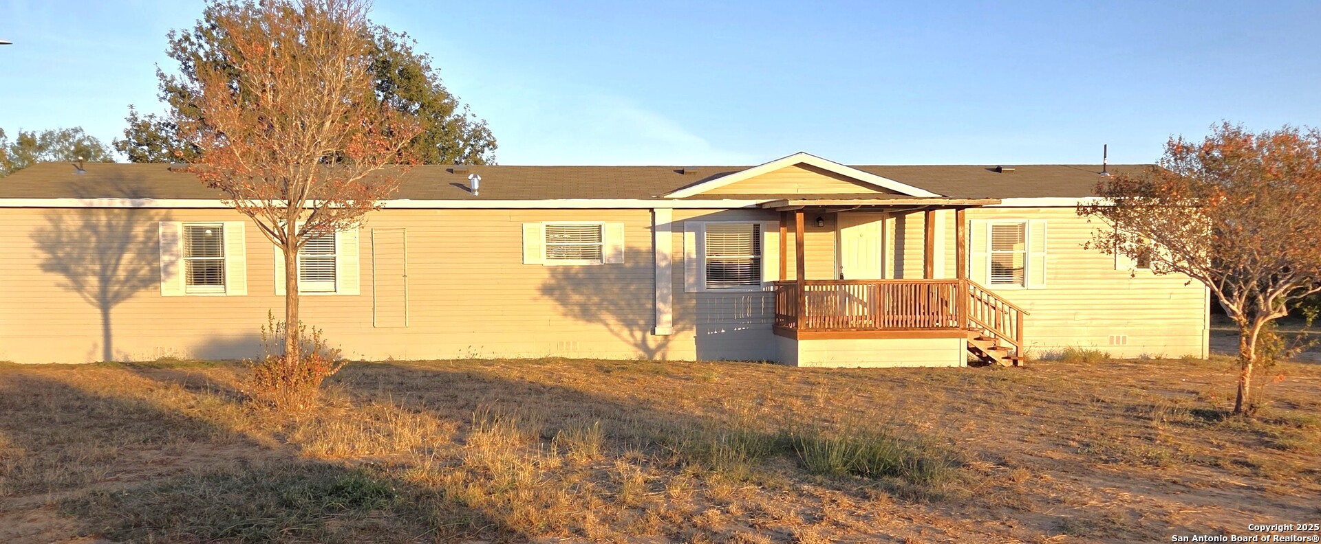 1361 County Road 773 Devine, TX 78016 - Photo 1 of 1