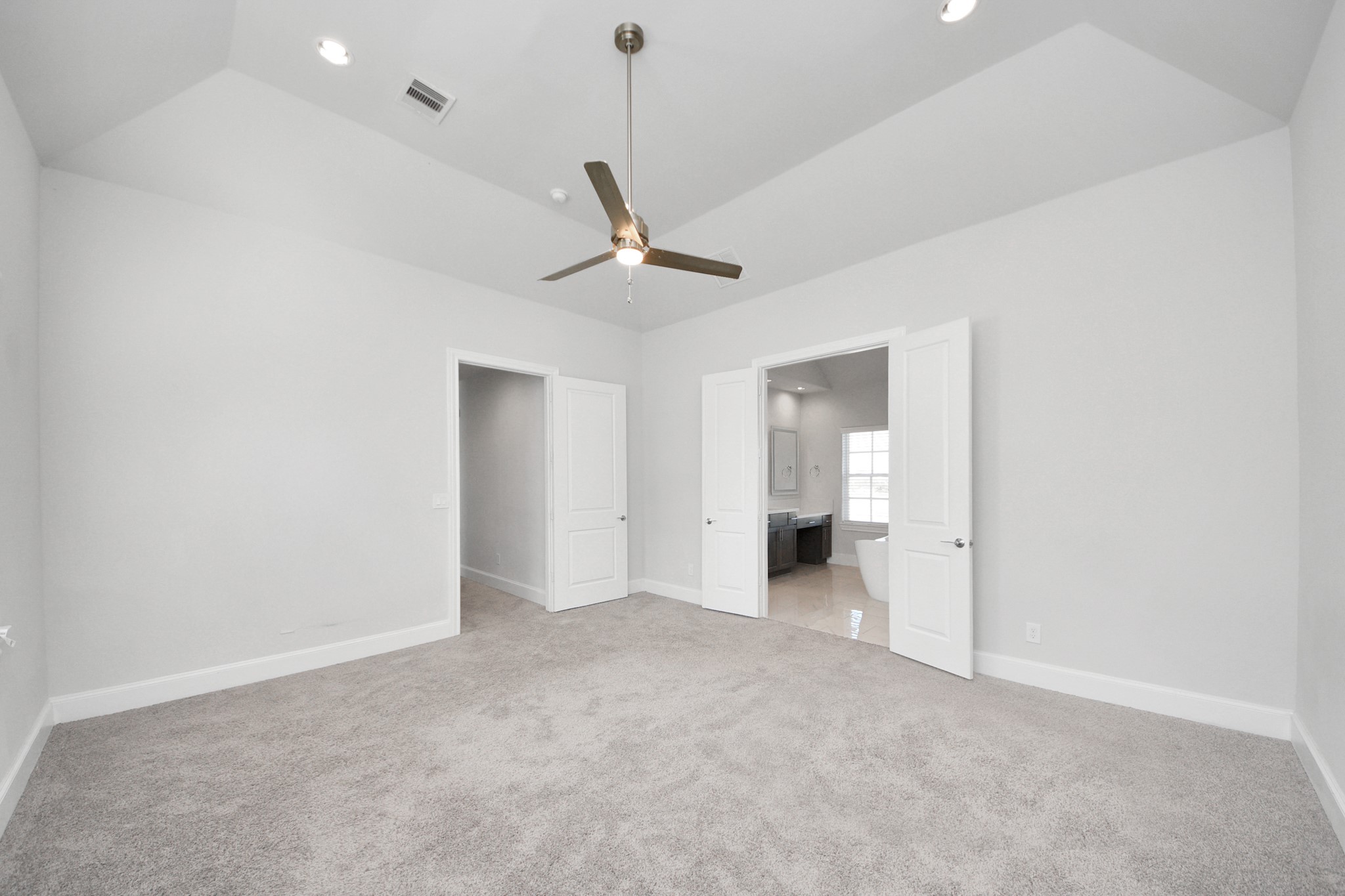 826 Cage Street Houston, TX 77020 - Photo 30 of 45 a view of a livingroom with a ceiling fan and window
