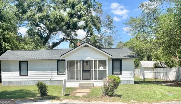 $129,000 | 139 Register Avenue, Reidsville, GA 30453