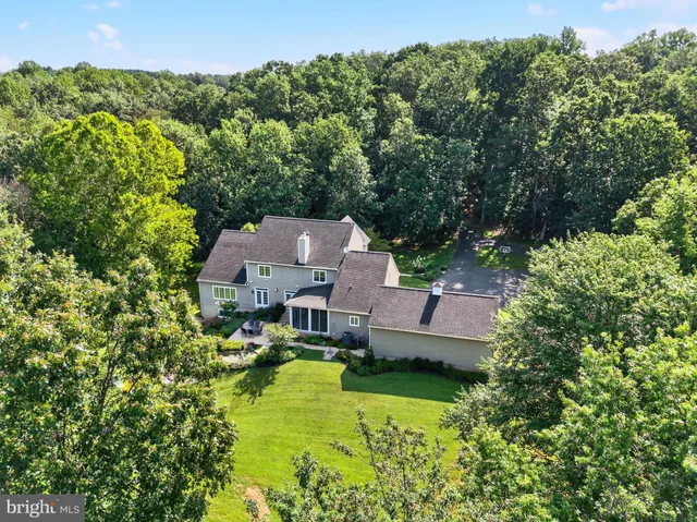 $1,350,000 | 8986 Woodward Road, Marshall, VA 20115