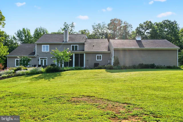 $1,350,000 | 8986 Woodward Road, Marshall, VA 20115