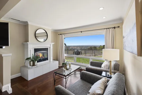 $4,448,000 | 6525 Crystalaire Drive, San Diego, CA 92120
