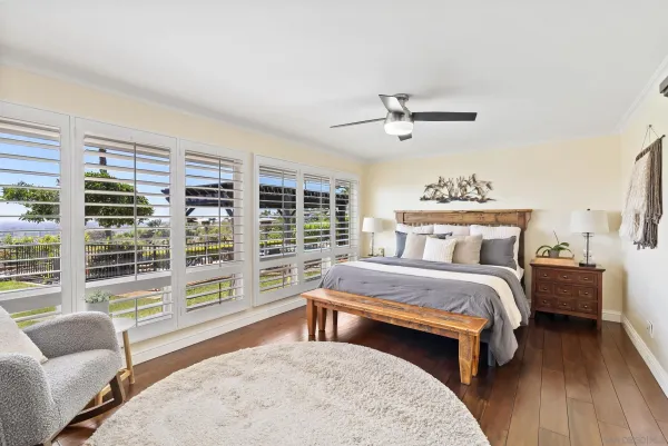 $4,448,000 | 6525 Crystalaire Drive, San Diego, CA 92120