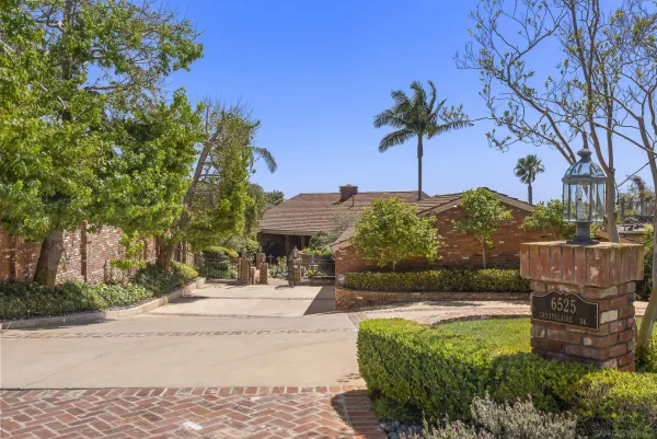 $4,448,000 | 6525 Crystalaire Drive, San Diego, CA 92120