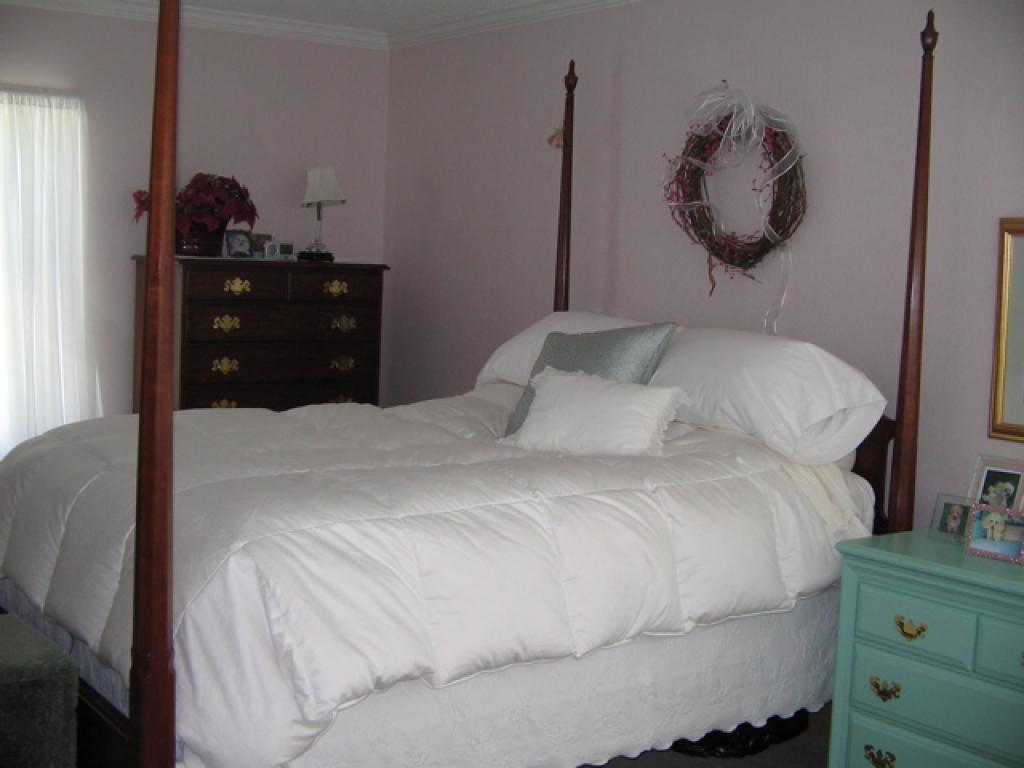 341 Forrest Farm Road Pawlet, VT 05761 - Photo 19 of 36 Gallery Image 19